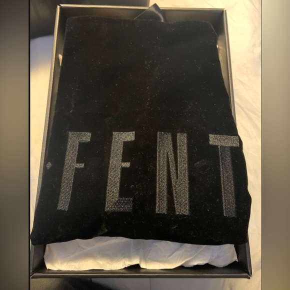 PUMA X FENTY BY RIHANNA WOMEN BOWCREEPER SANDAL (PINK / PINK TINT / OATMEAL) - Picture 3 of 5